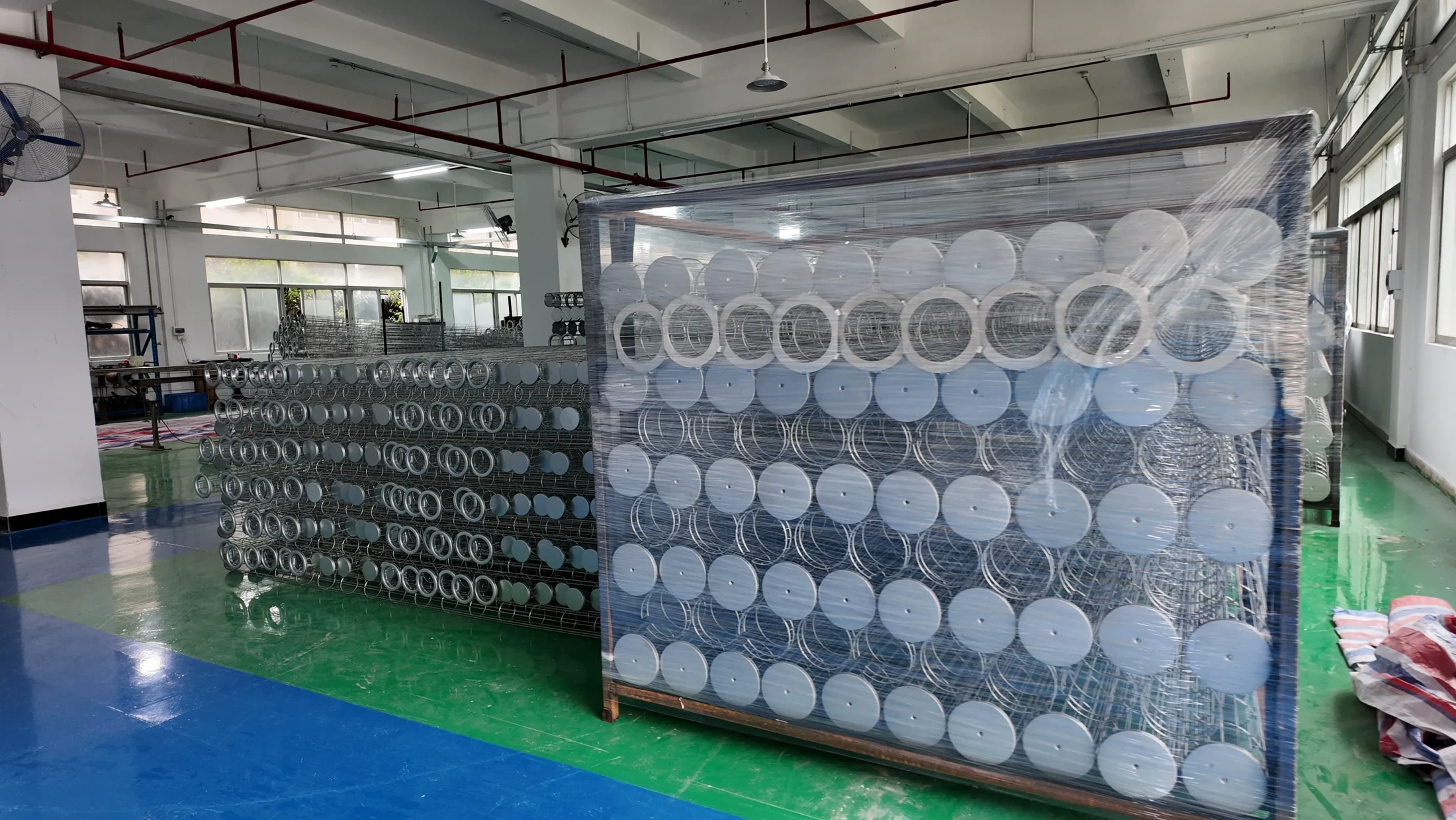 Gaiolas filtrantes preparadas para embalagem